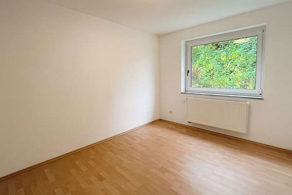 Moselstraße 44 – 125