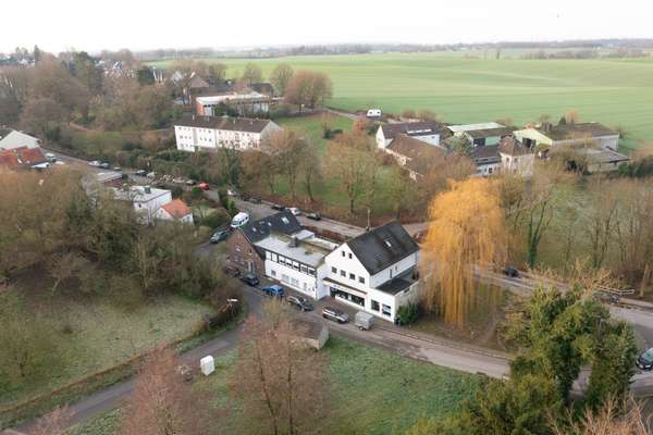 Dorfstraße 71 – 132