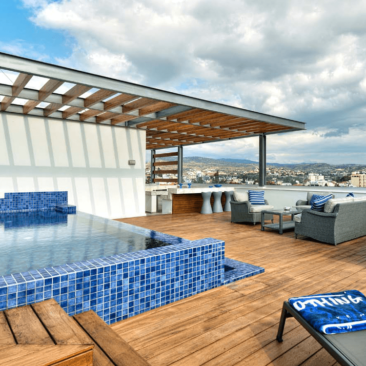 Square dachterrassen pool