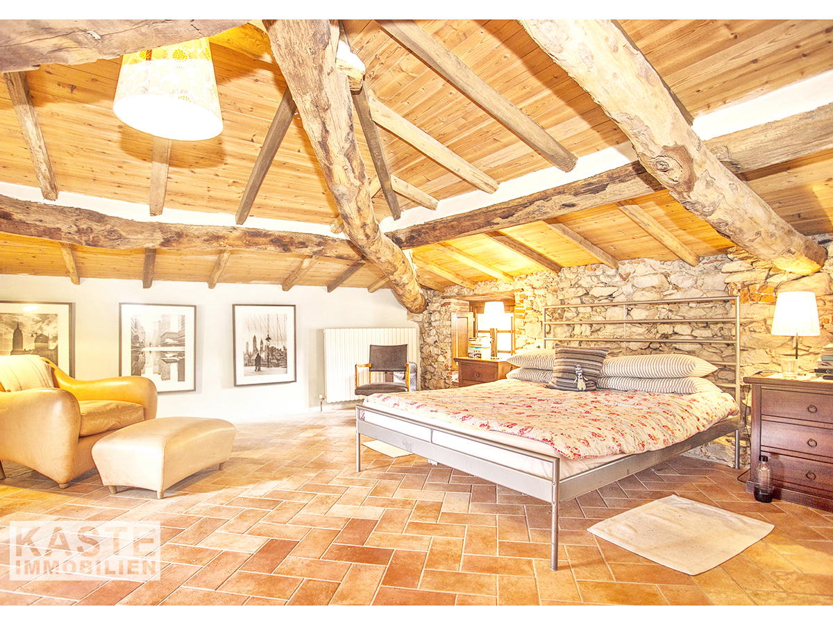 Maison a vendre  Celle:  Schlafzimmer