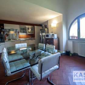 Appartement à vendre Calcinaia:  Küche