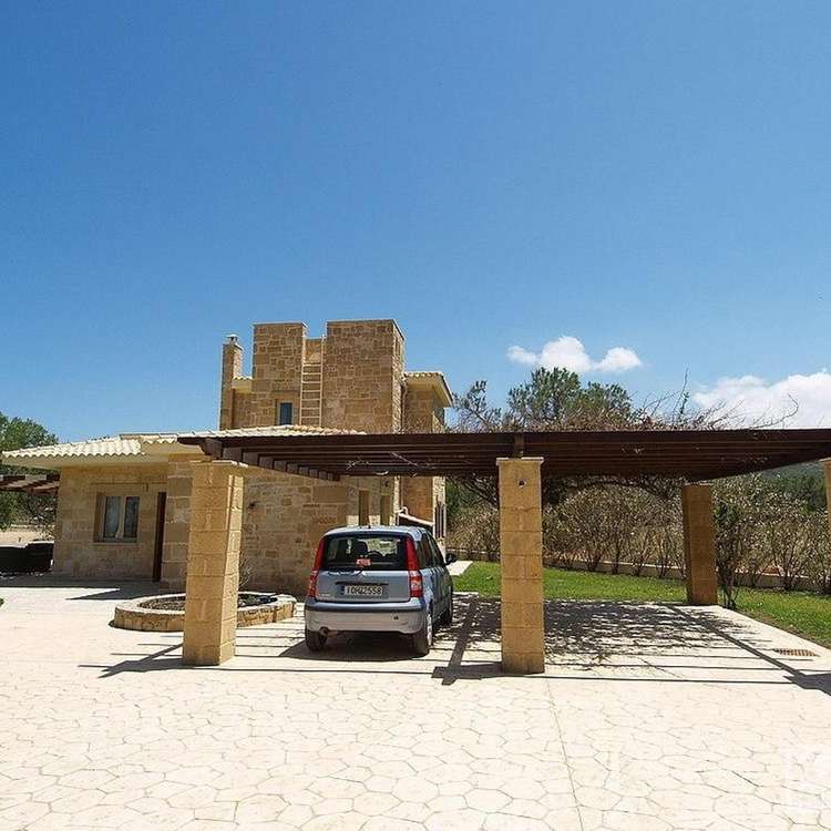 Carport