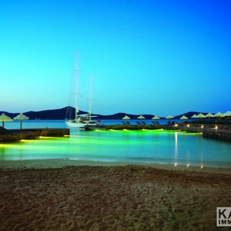 Strand