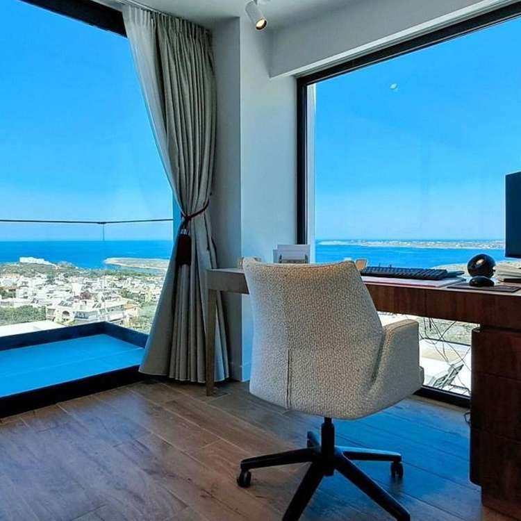 Arbeitszimmer