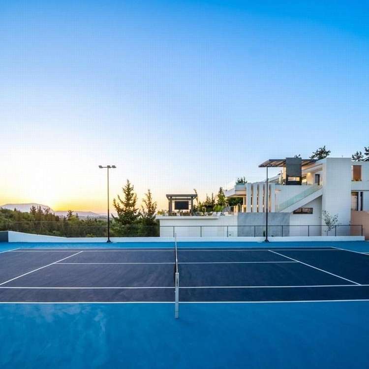 Tennis