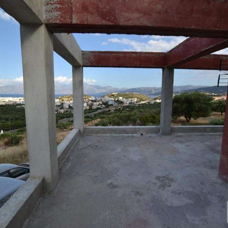 nicht fertig gestellte Räume