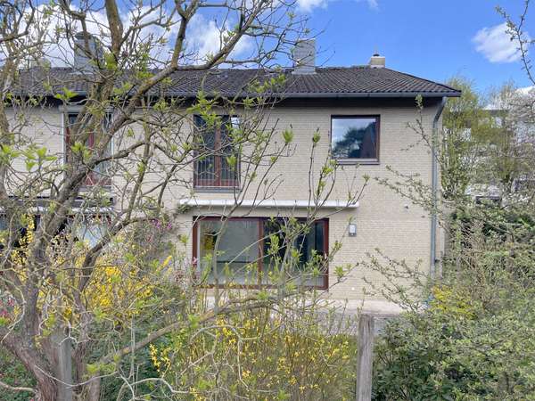 Medium titel%200406 22