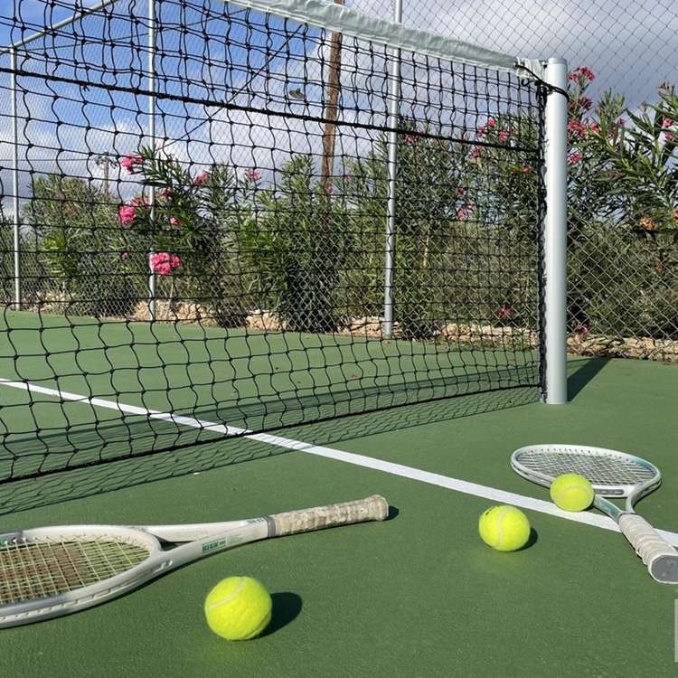 Tennis