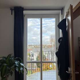 Büro Ausgang Balkon 