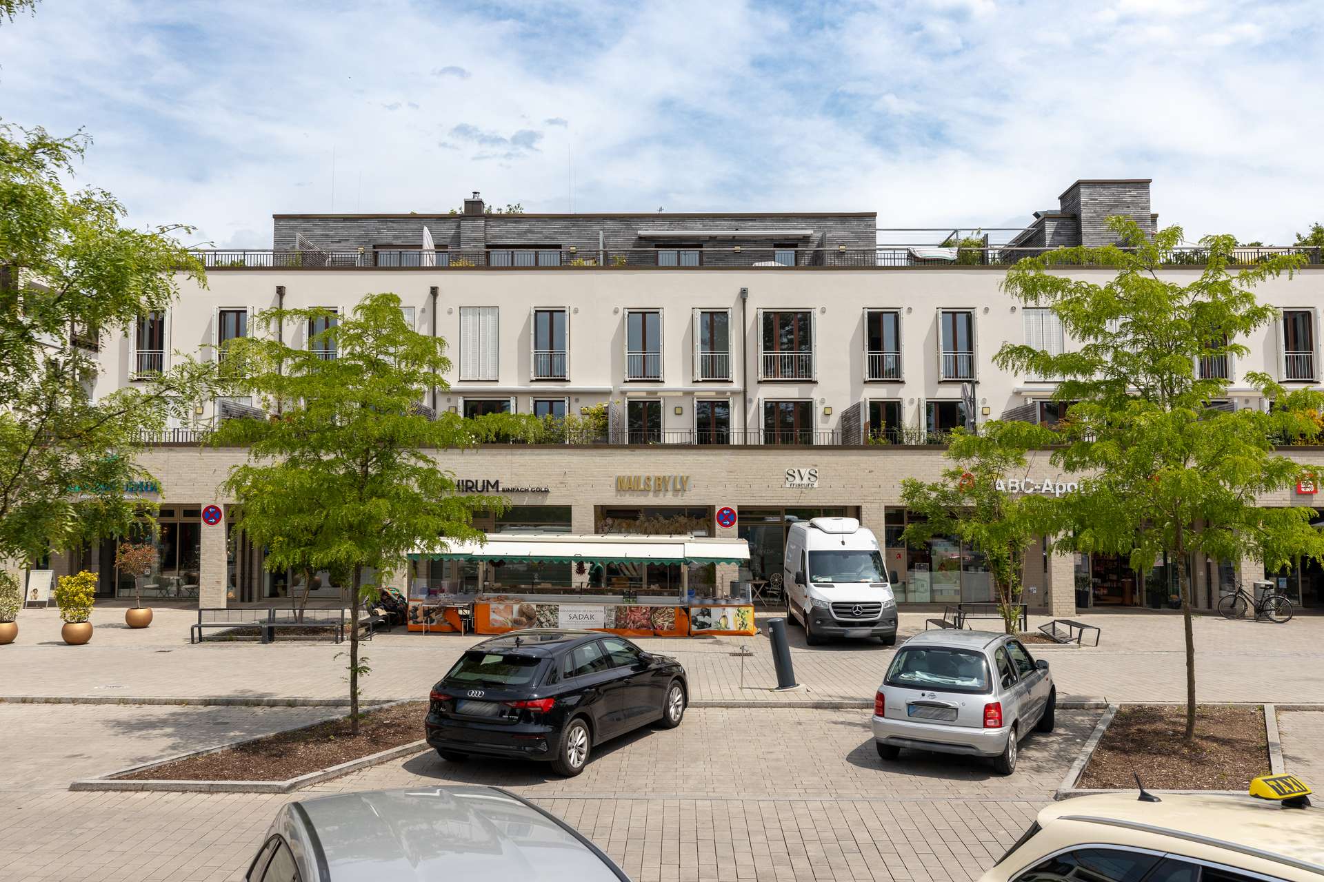 Gebäude