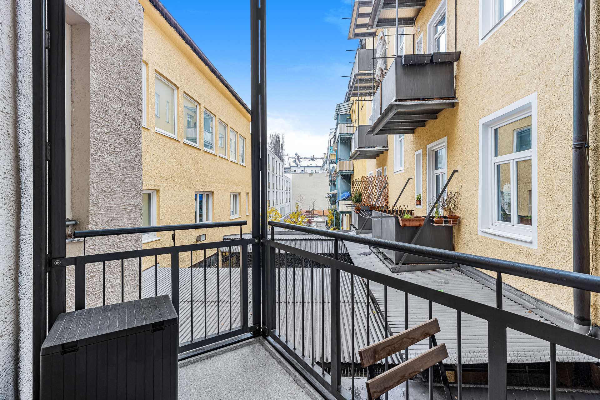 Balkon Innenhof