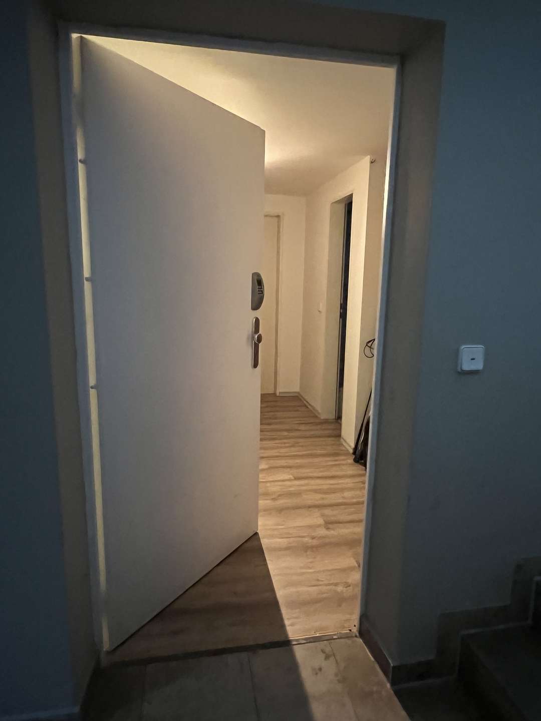 Zweiter Eingang im Souterrain