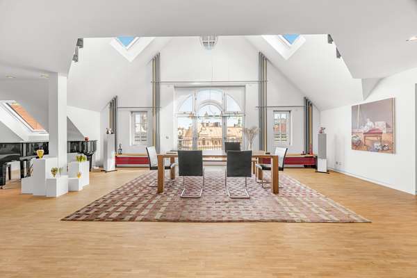 QQI: Über den Dächern des Lehels - Sale-&-Lease-Back Verkauf eines Juwels