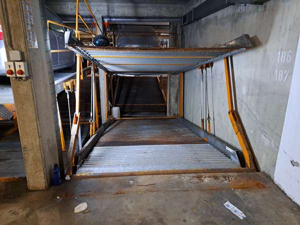 TG Duplex-Stellplatz zu vermieten in der Magdeburger Straße