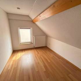 5,75 % Bruttorendite. Voll vermietet. 2 Wohnungen für 195.000 € | Leer-Bingum – Vorschau Bild 5