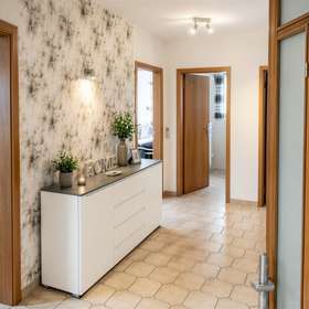 Geräumiges Einfamilienhaus in ruhiger, zentraler Lage in Westoverledingen – 203 m² – Vorschau Bild 2