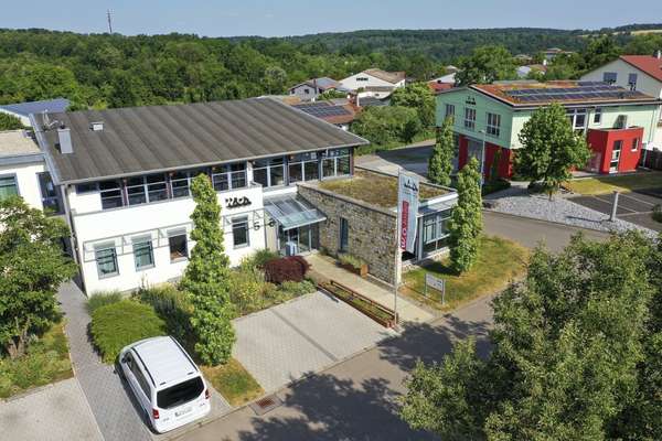 Heimkommen leicht gemacht – Doppelhaus mit viel Komfort in Vaihingen/Enz