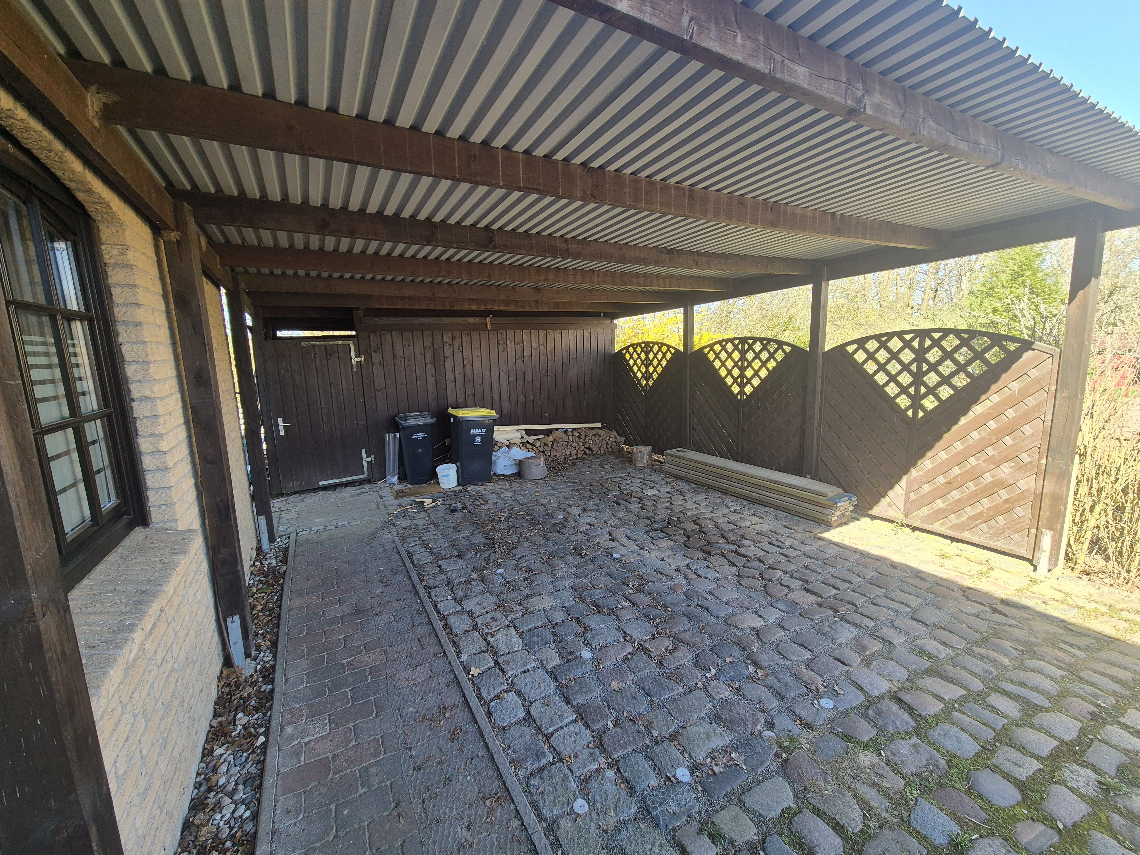 Carport