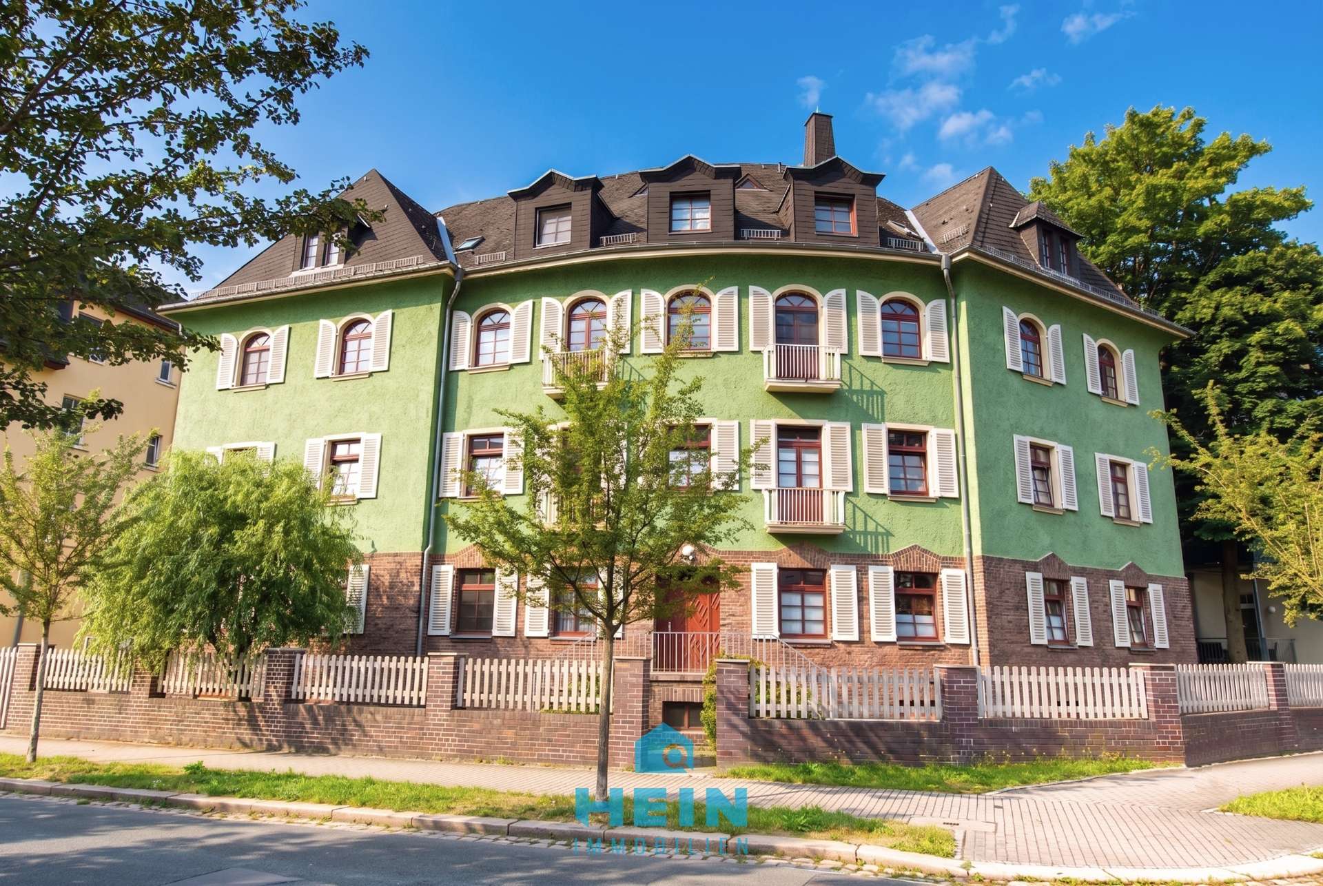 Sichere Rendite: Langfristig vermietete 3-Zimmer-Dachgeschosswohnung in Zwickau-Pölbitz