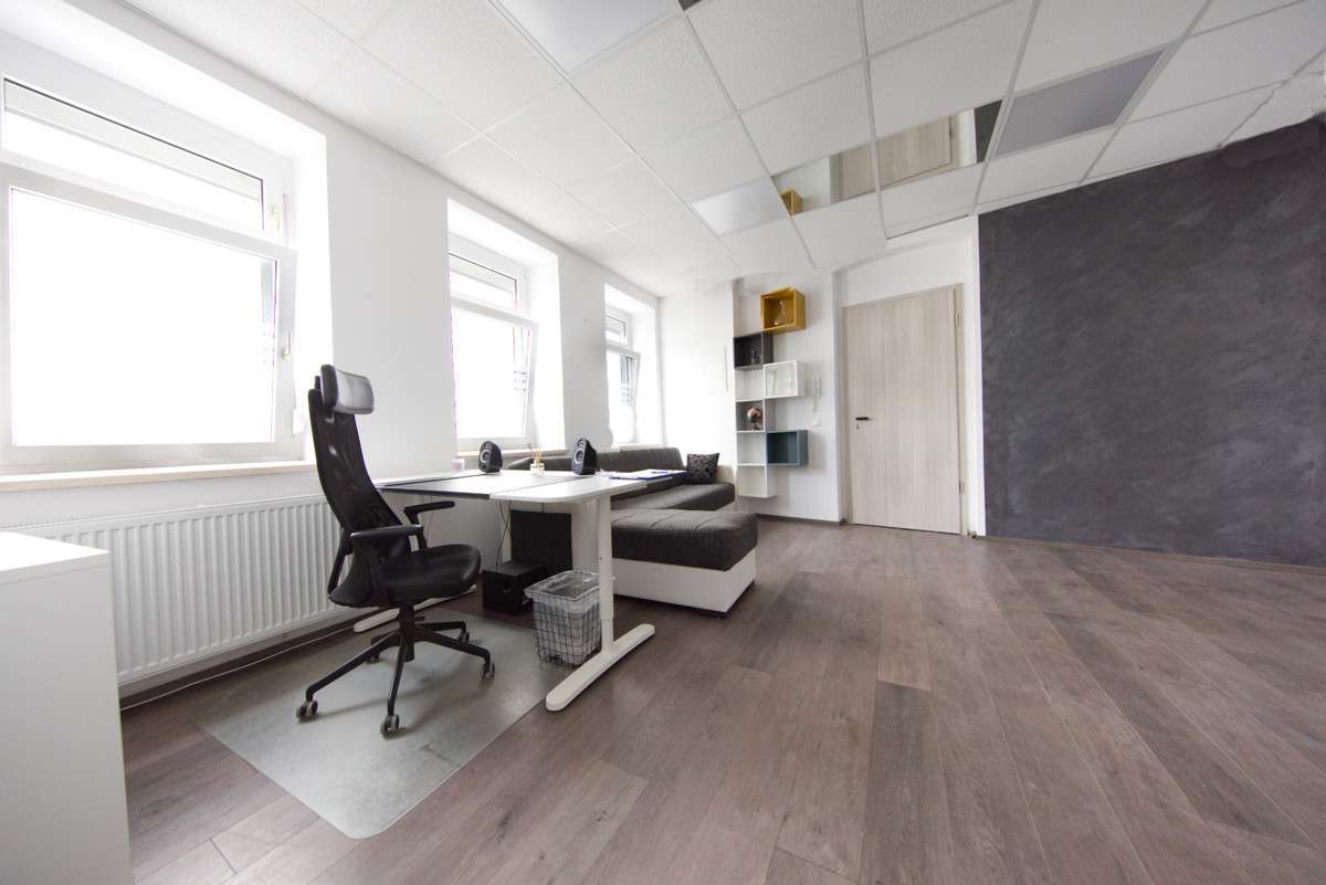 Modern saniertes Büro im Herzen von Schneeberg