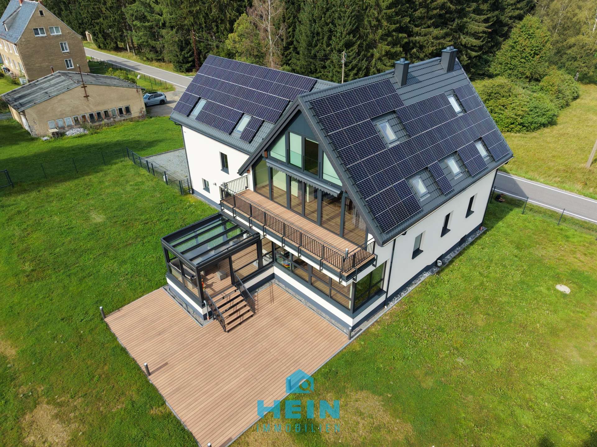 Liebe auf den ersten Blick – Ihr High-End-Traumhaus voller Freiheit & Luxus.