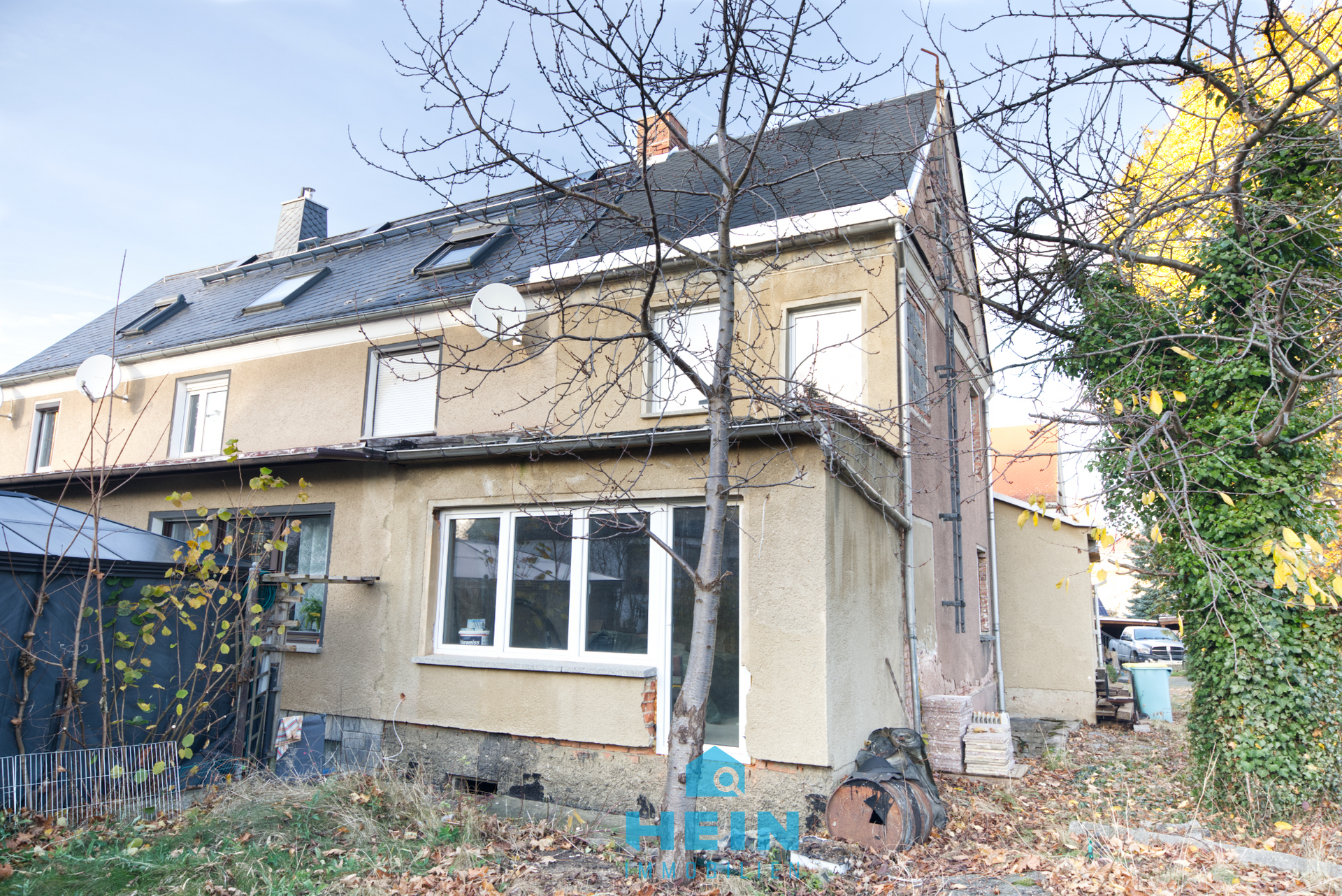 Ihr Traum vom eigenen Zuhause: Entkerntes Reihenendhaus zum Gestalten