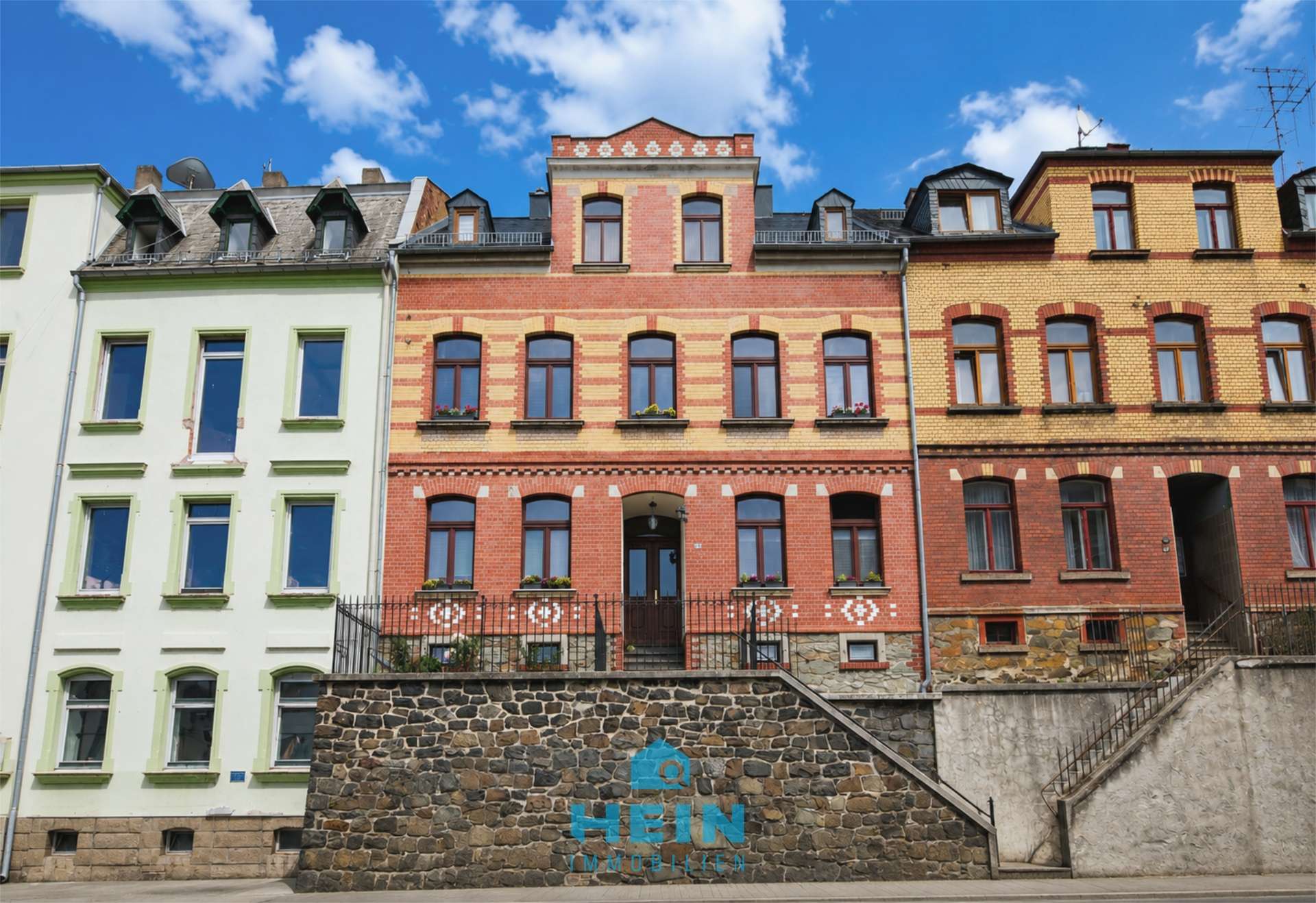 Stilvolles Denkmalobjekt mit drei Wohneinheiten und hochwertiger Ausstattung!