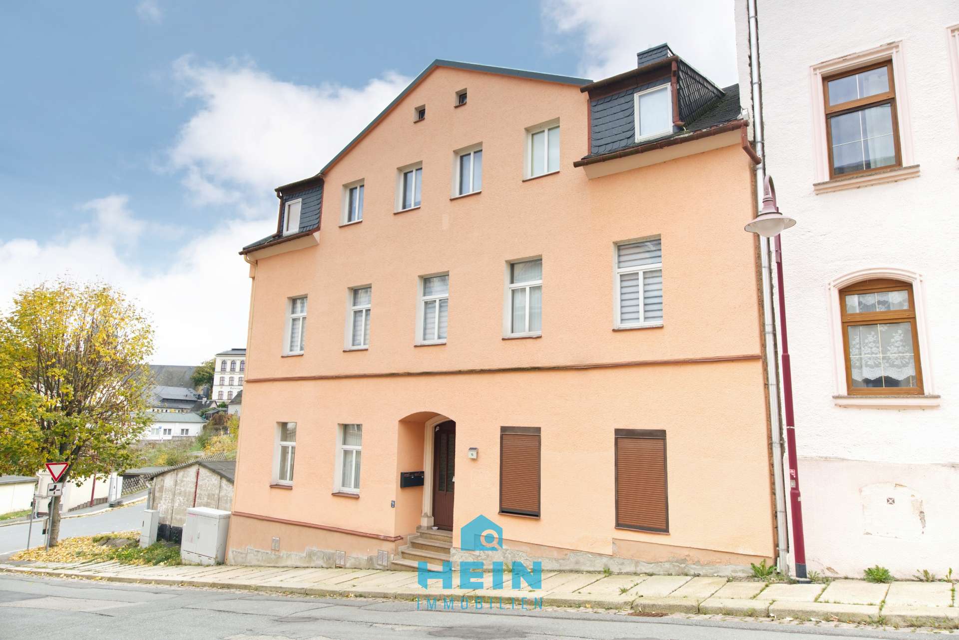 Vier Wohnungen, ein Investment – Faktor 7,7 auf die Sollmiete! Seltene Chance für clevere Anleger!