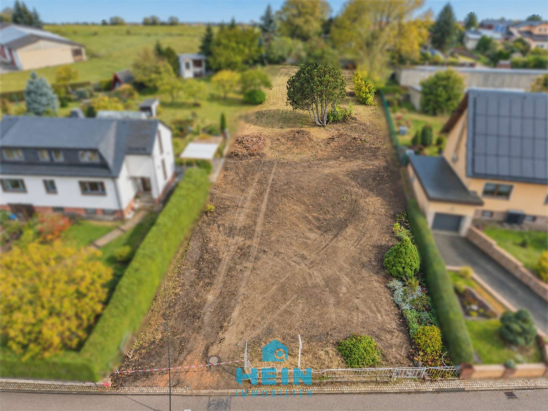 Viel Platz für Ihre Familie: Idyllisches Baugrundstück in Burgstädt mit perfekter Anbindung!