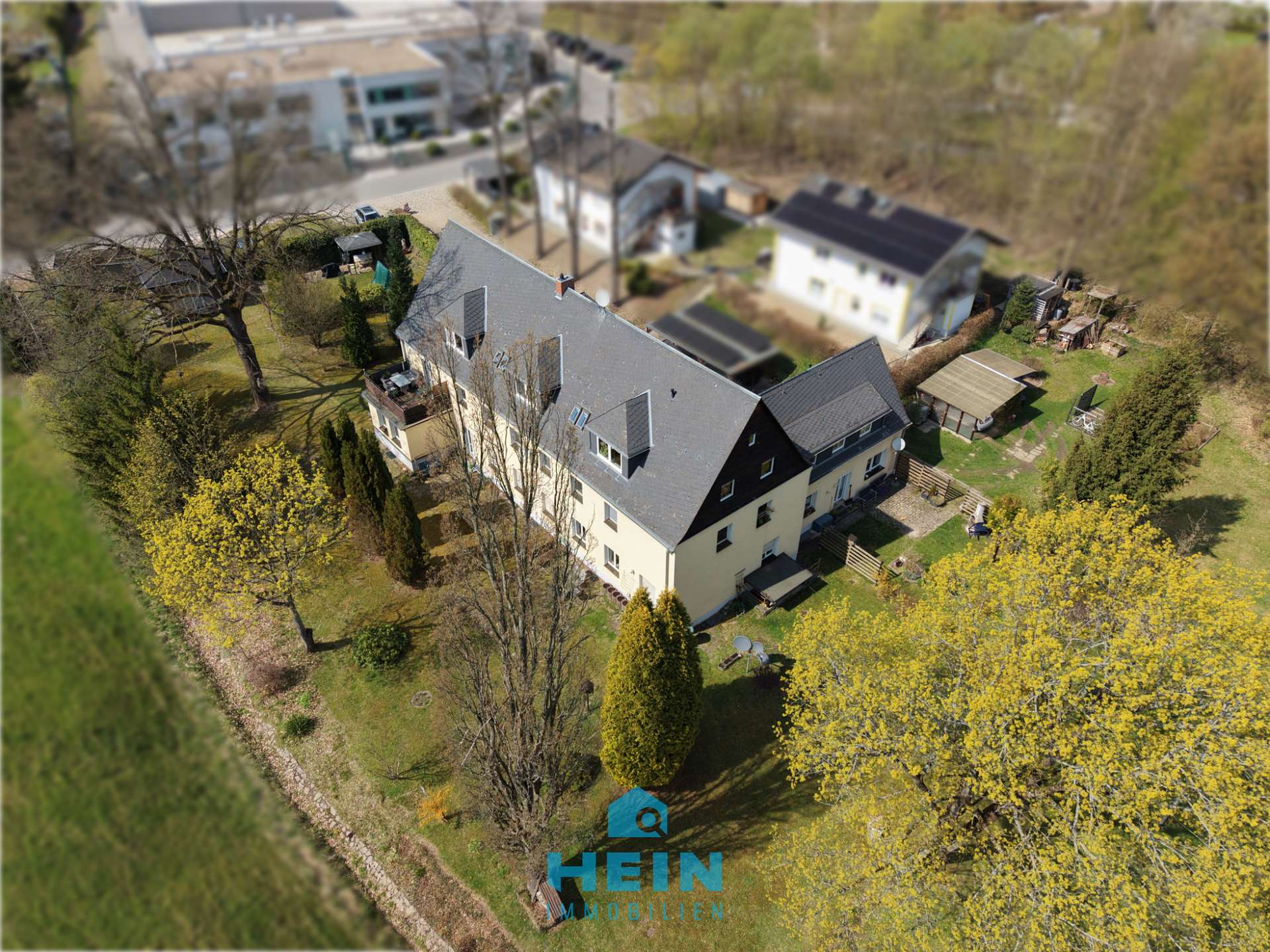 Park-Residenz Villa Edelhof. Voll vermietetes Mehrfamilienhaus in idyllischer Lage von Bad Schlema!