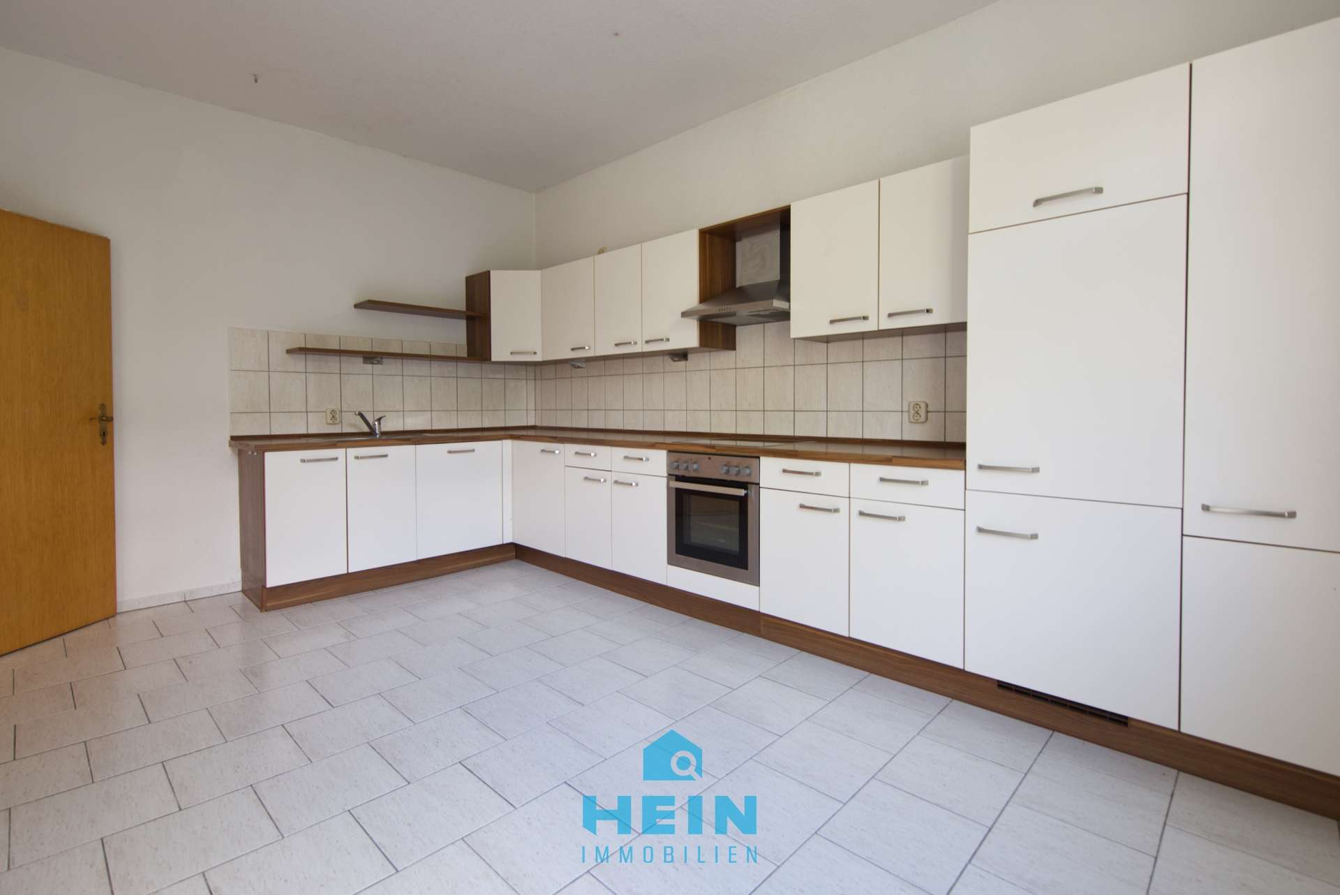 Wohnen mit Wohlfühlfaktor – 3-Raumwohnung mit Einbauküche und Gartenmitbenutzung