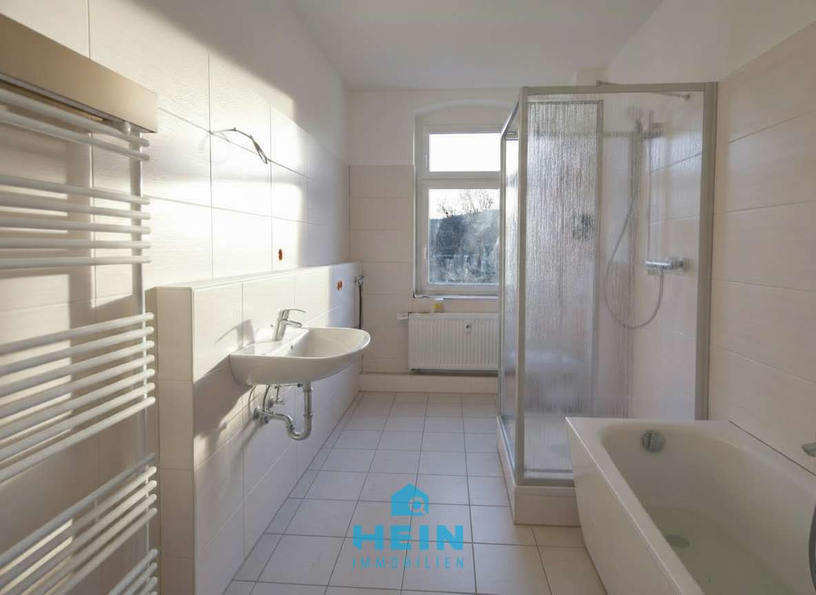 Zu Hause im Glück! Großzügige 2-Raumwohnung auf dem Zeller Berg