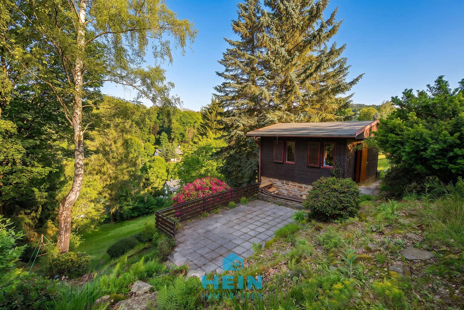 Natur pur genießen – Ihr Bungalow mit Paradiesgarten wartet!