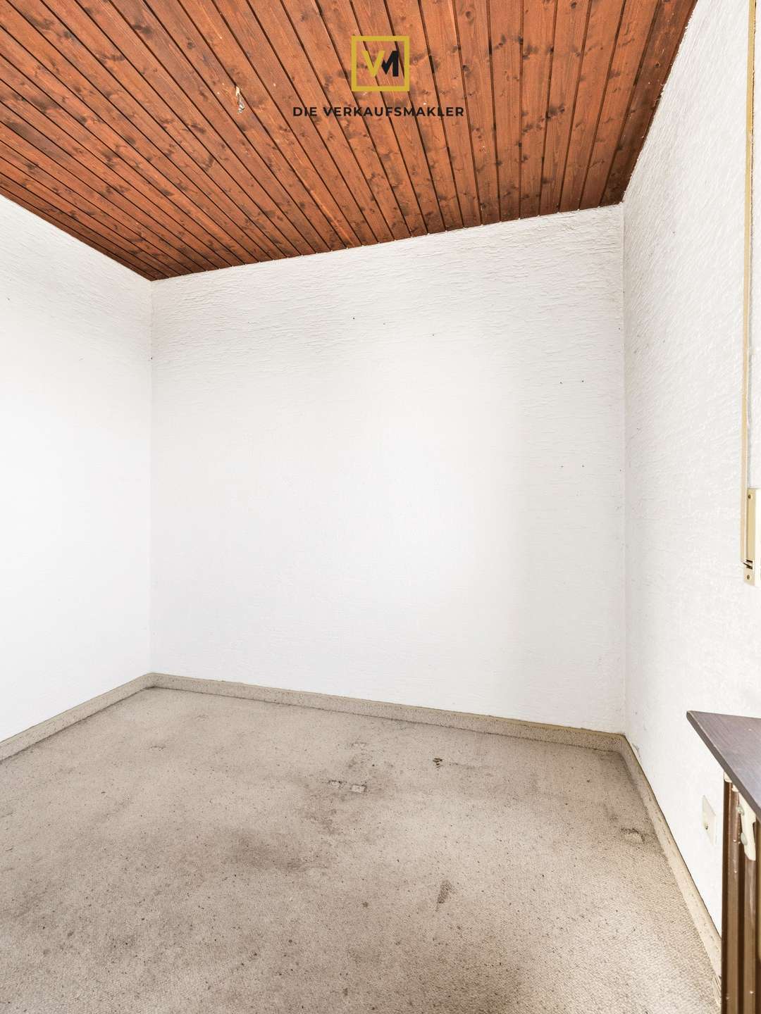 Halbes Zimmer für Büro oder Ankleide
