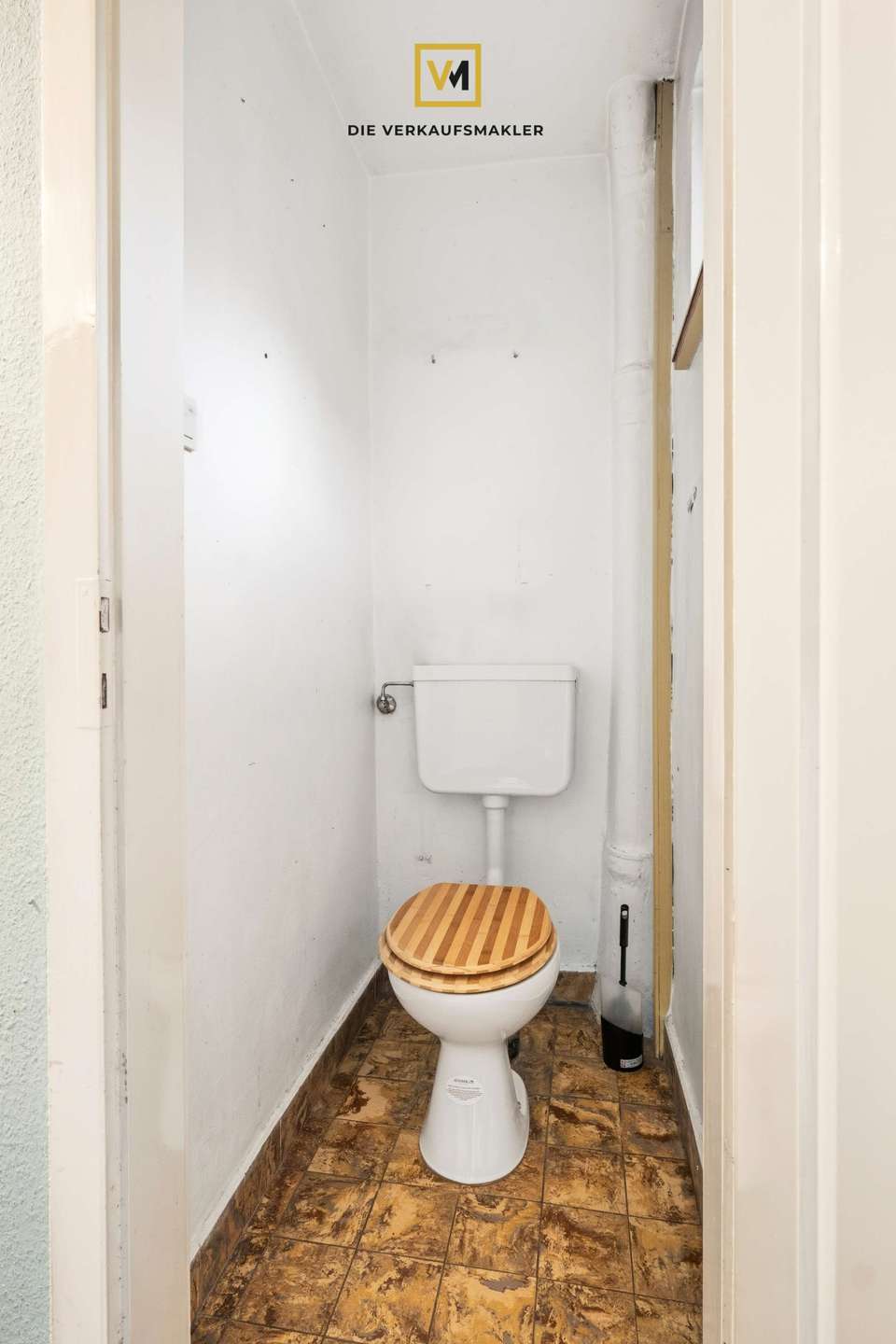 08 WC
