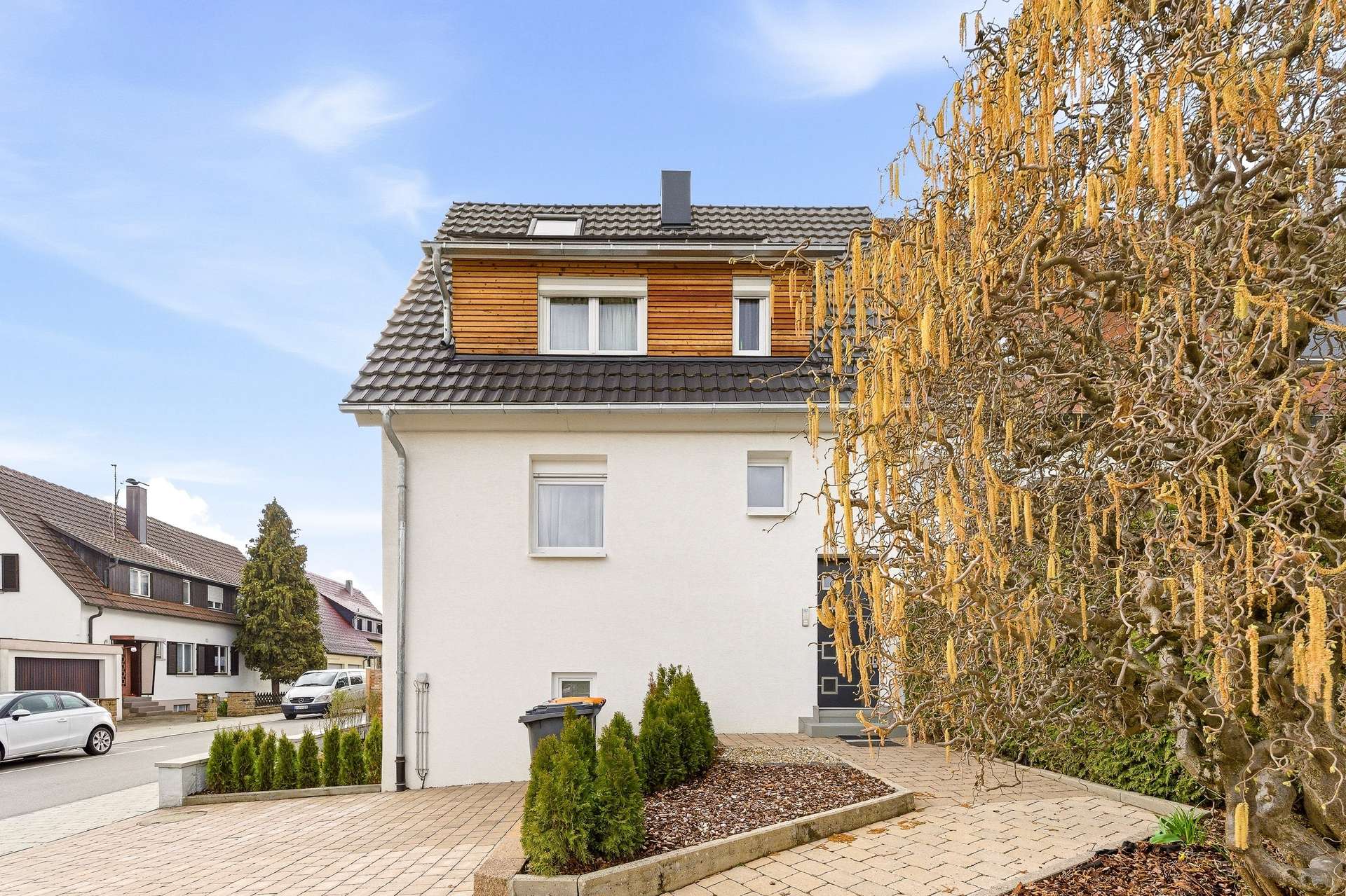 19 Hausansicht Rueckseite
