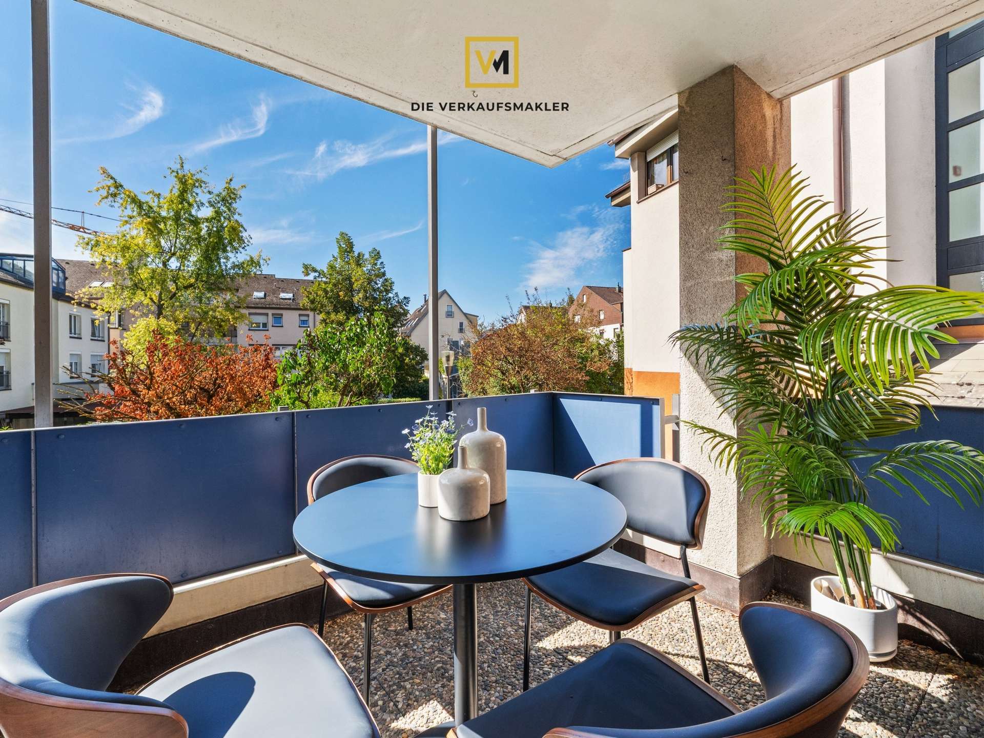 Balkon mit Sitzplatz
