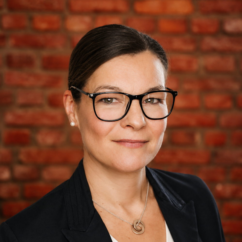 Frau Steinmeier, Andrea