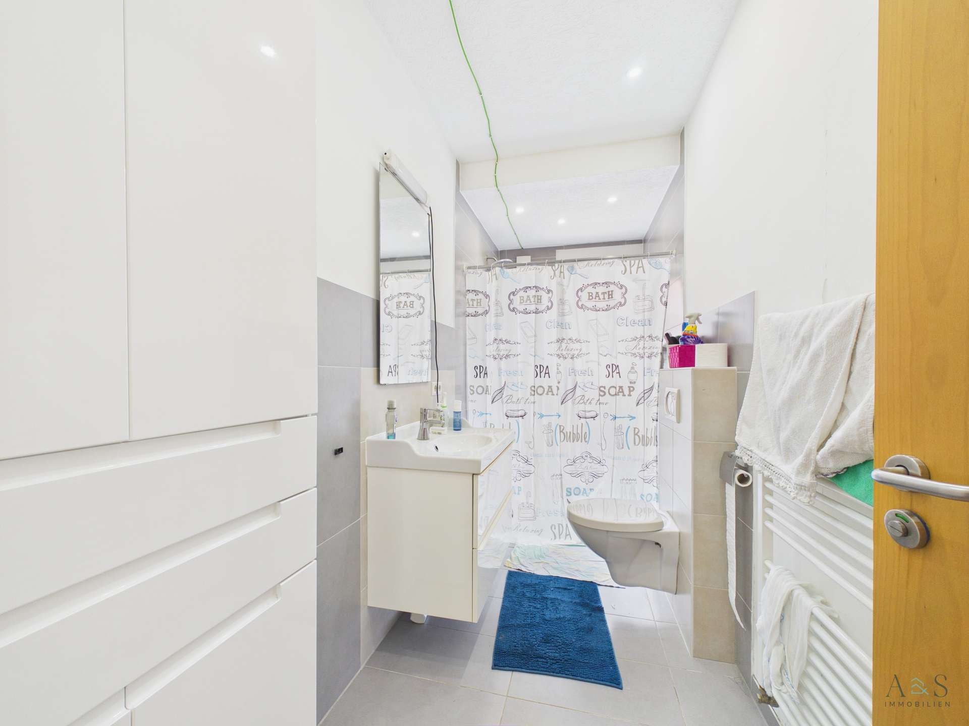 Badezimmer EG Wohnung