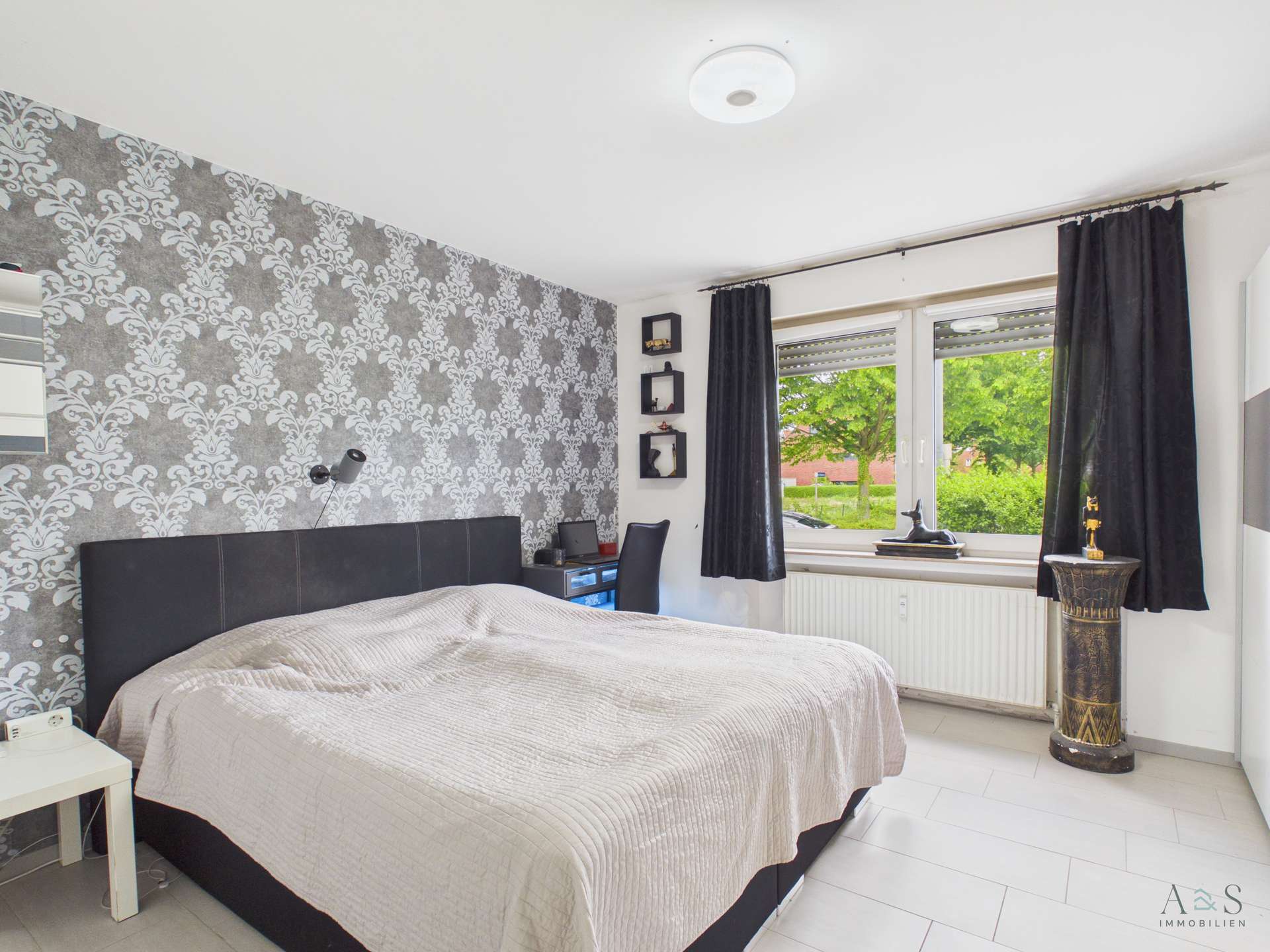 Schlafzimmer EG