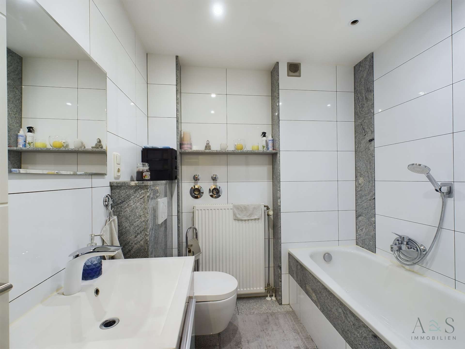 Badezimmer 1