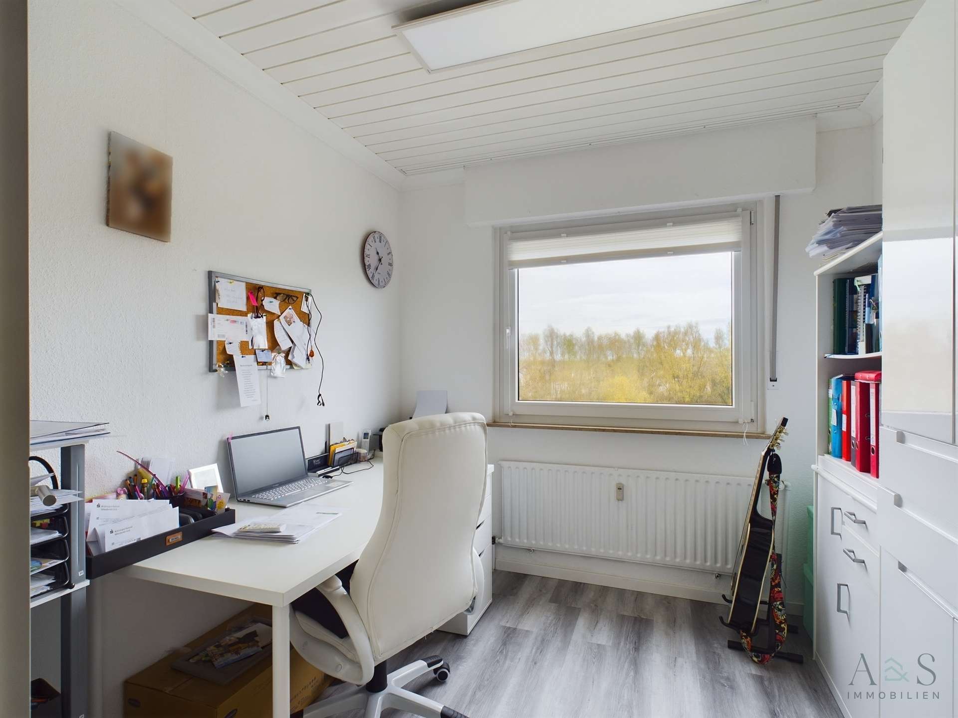 Kind / Büro