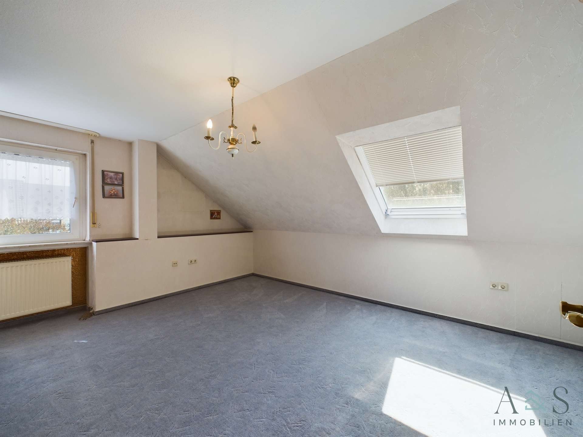Schlafzimmer-DG
