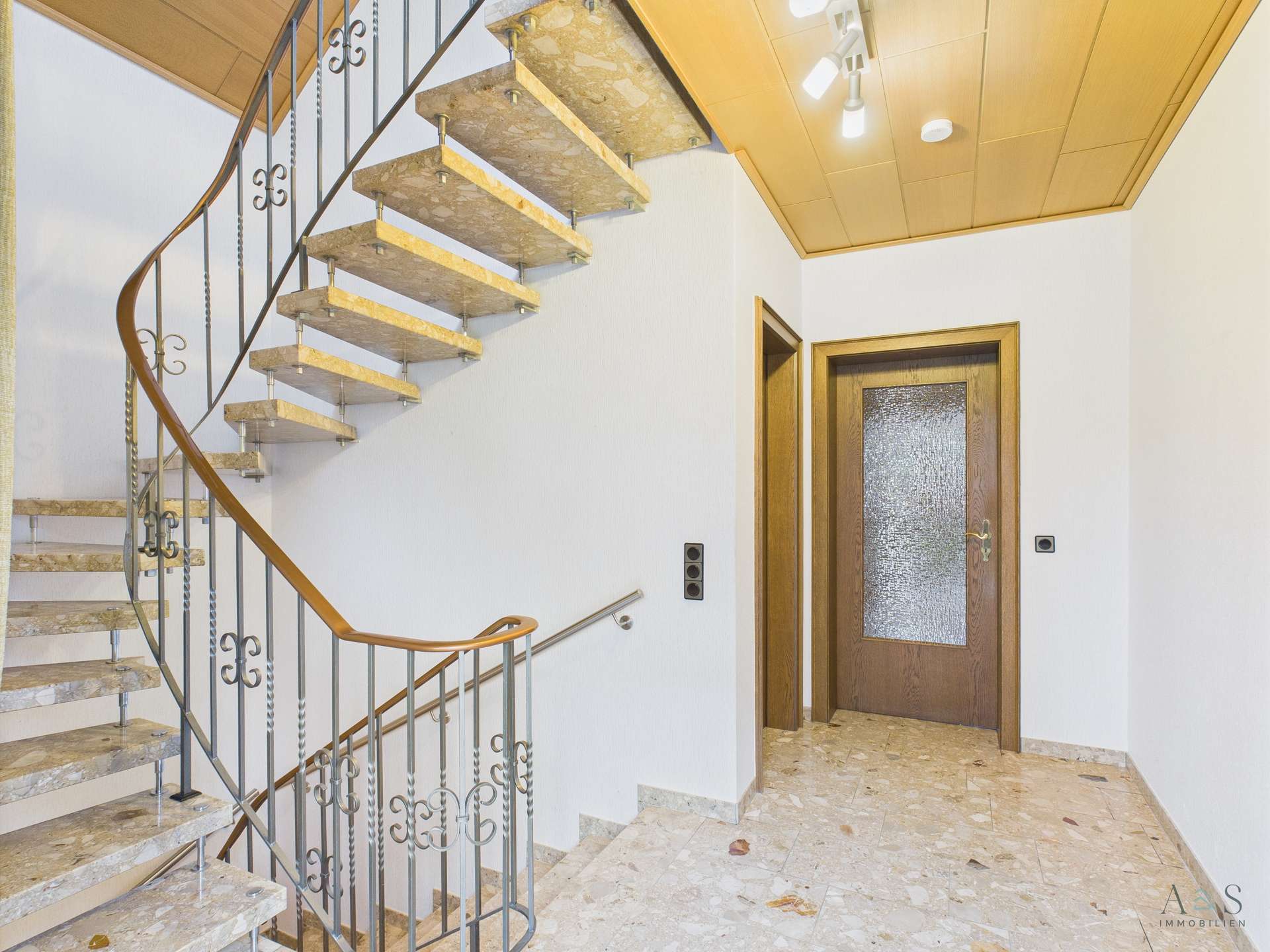 Treppenhaus EG