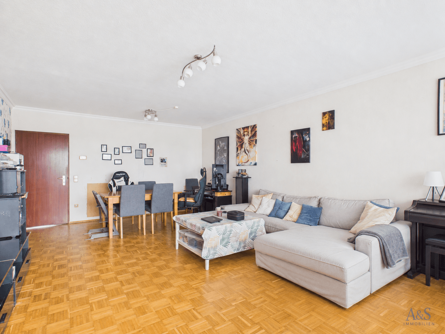 Wohnzimmer
