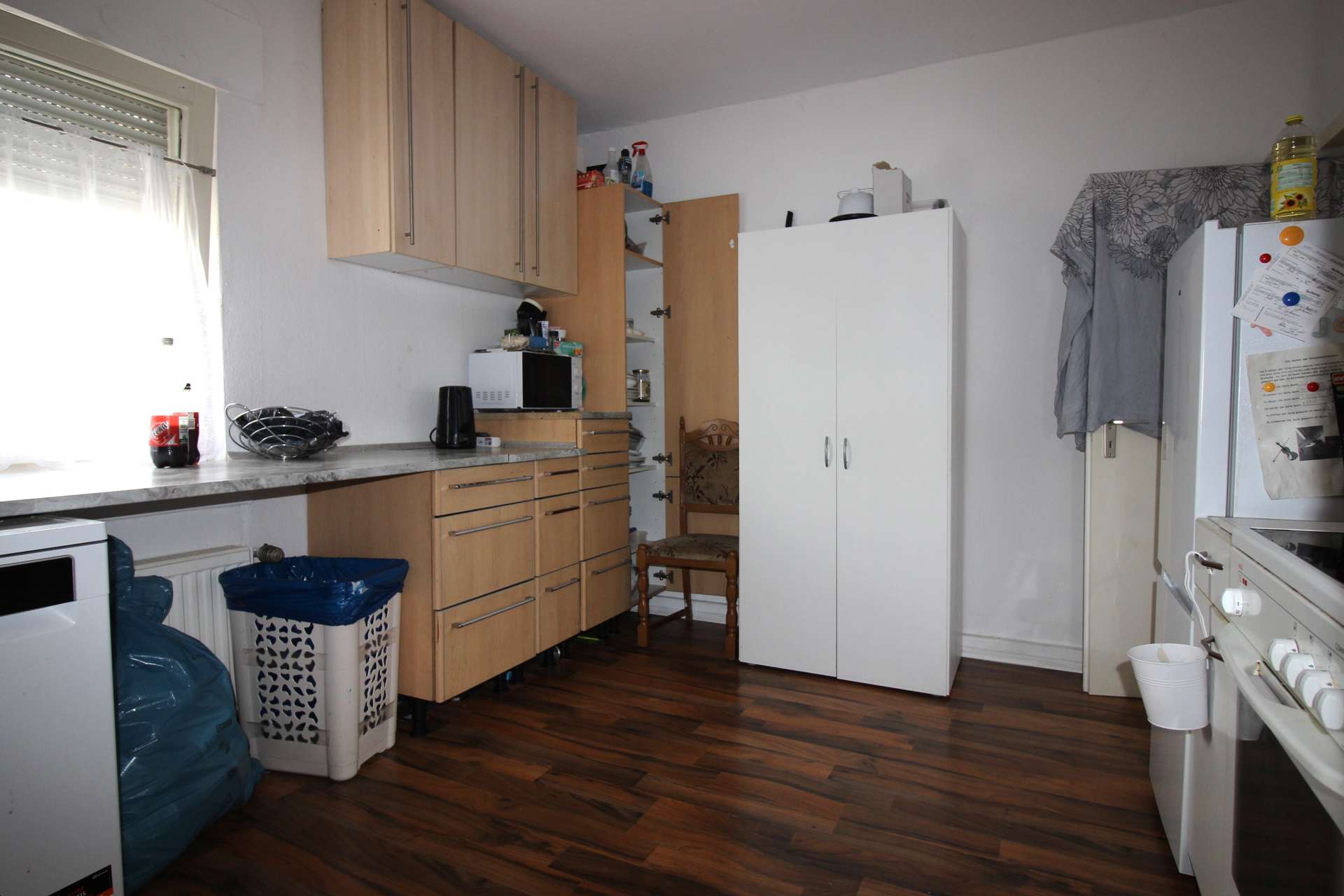 Küche-Wohnung-Hinterhaus