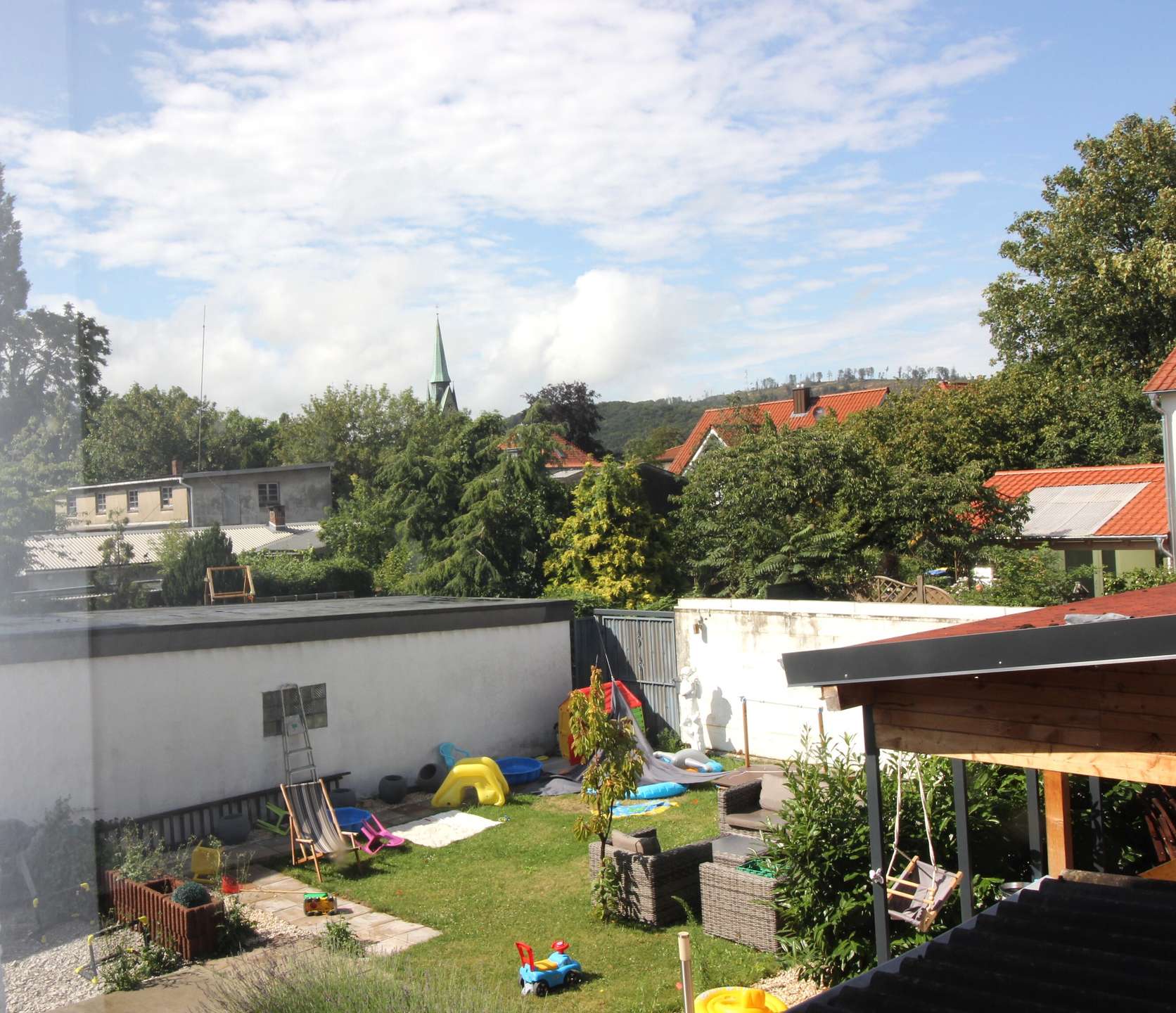 Gartenansicht-Vorderhaus