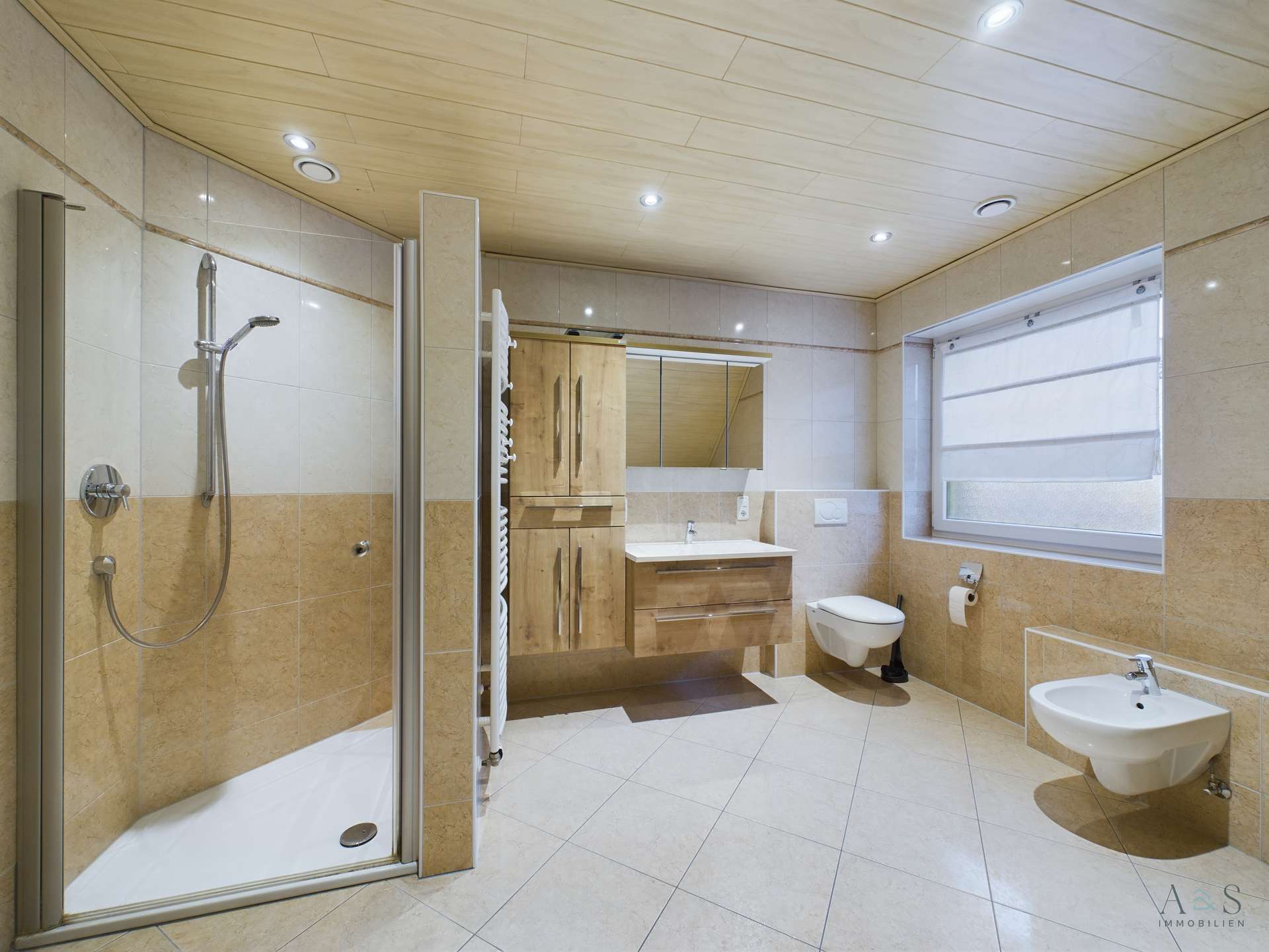 Badezimmer OG