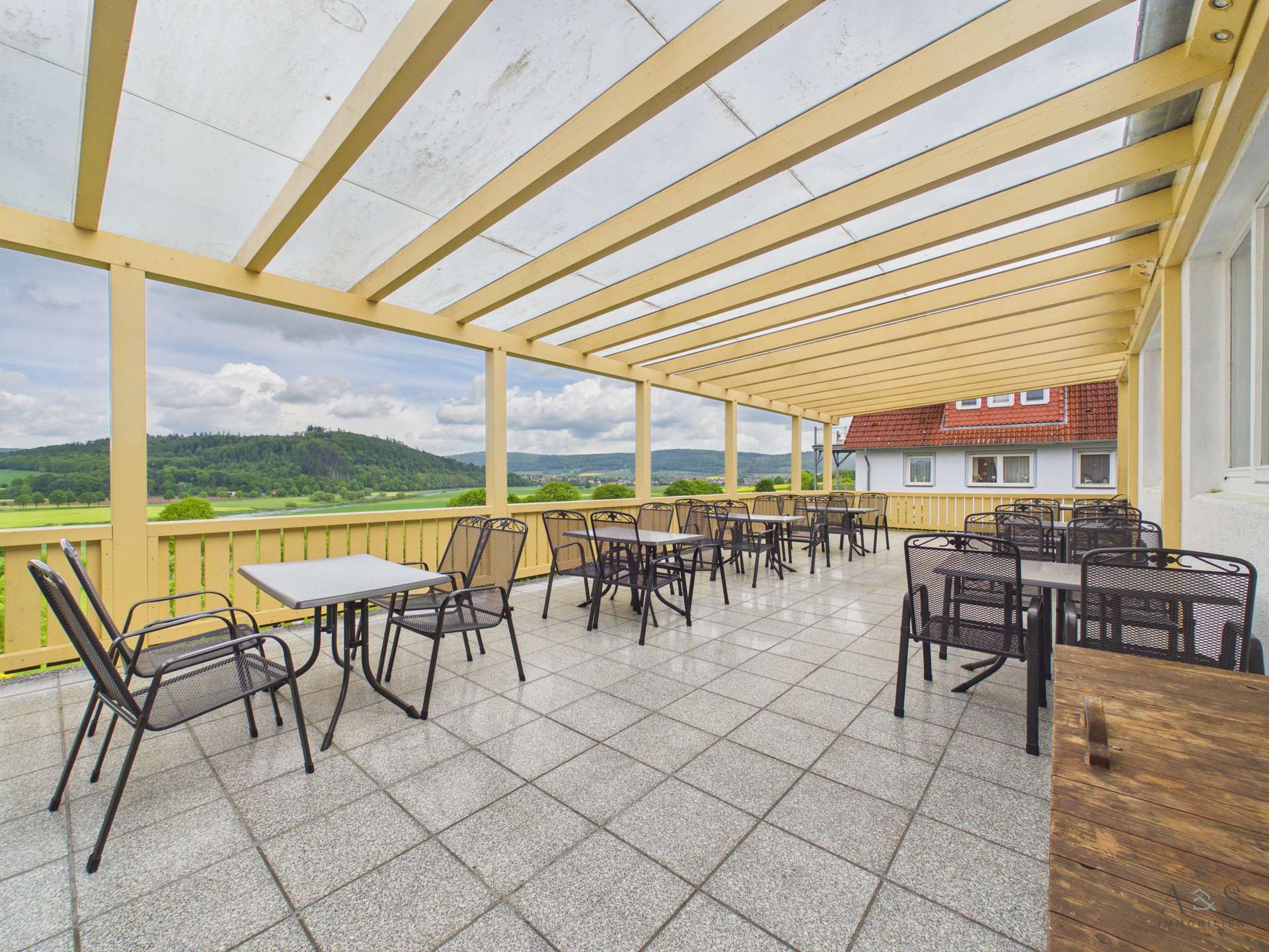 Gäste-Terrasse