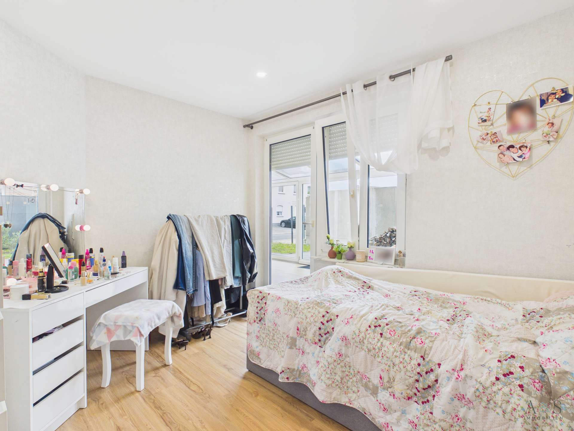 Kinderzimmer / Ankleide